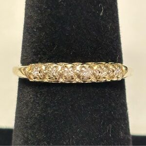 14k Gold & 6 Diamonds Ring #4484